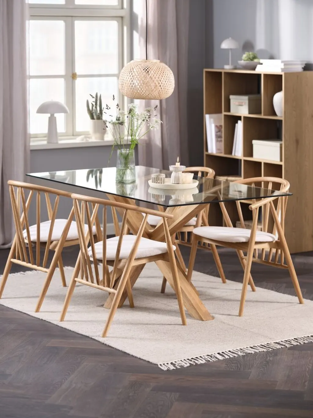 Mesas De Comedor|Conjuntos De Comedor>JYSK AGERBY + LYKSBORGMesa AGERBY L160 roble natural + 4 sillas LYKSBORG roble