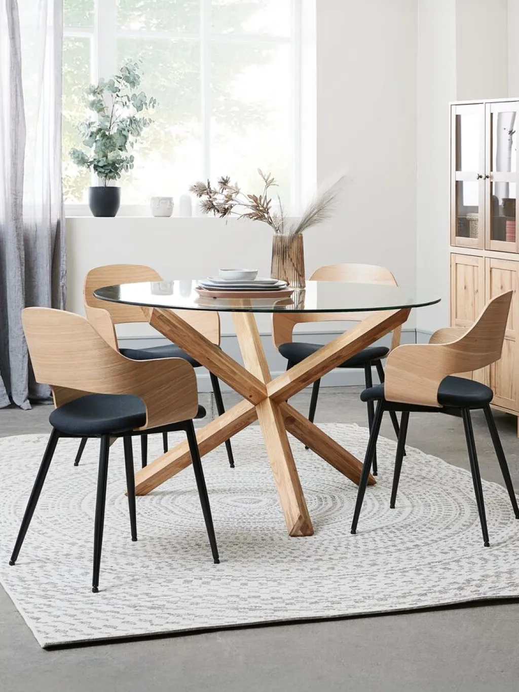 Mesas De Comedor>Royal Oak AGERBYMesa de comedor AGERBY Ø119 cristal/roble natural