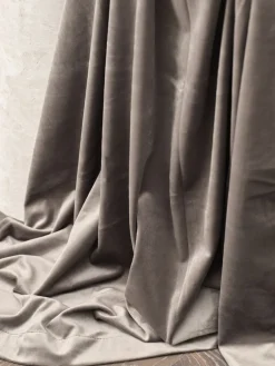 Cortinas Gruesas>JYSK AUSTRACortina AUSTRA 1x140x300 terciopelo marrón Marrón oscuro