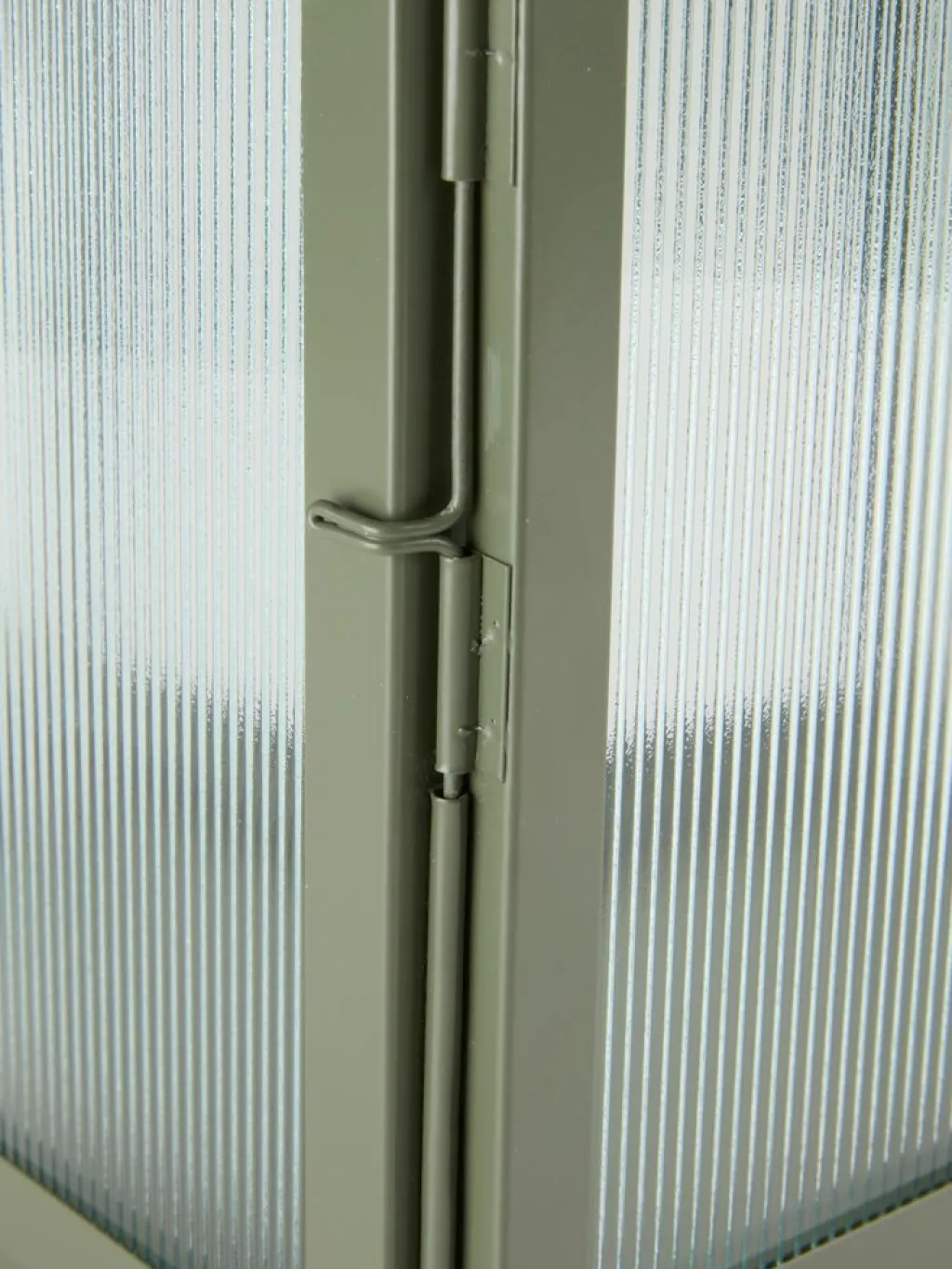 Iluminación Exterior>JYSK BRUMBASSEFarol BRUMBASSE A15xL16xA28cm verde oliva