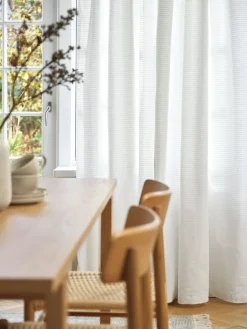 Cortinas Gruesas><noscript><img width=