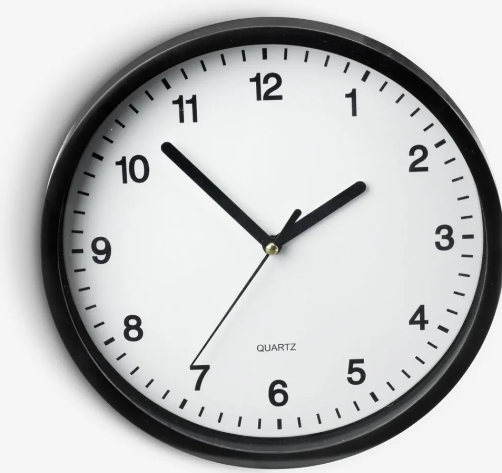 Relojes>JYSK ELVARTReloj de pared ELVART Ø23cm negro/blanco