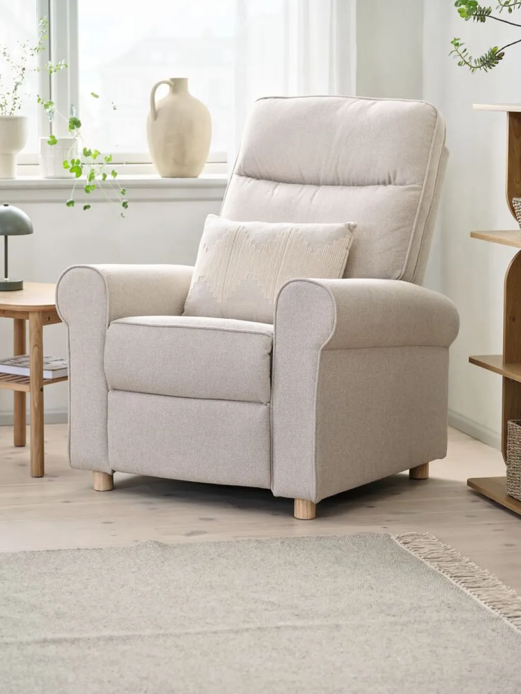 Sillones>JYSK FERRITSLEVSillón reclinable FERRITSLEV tela beis