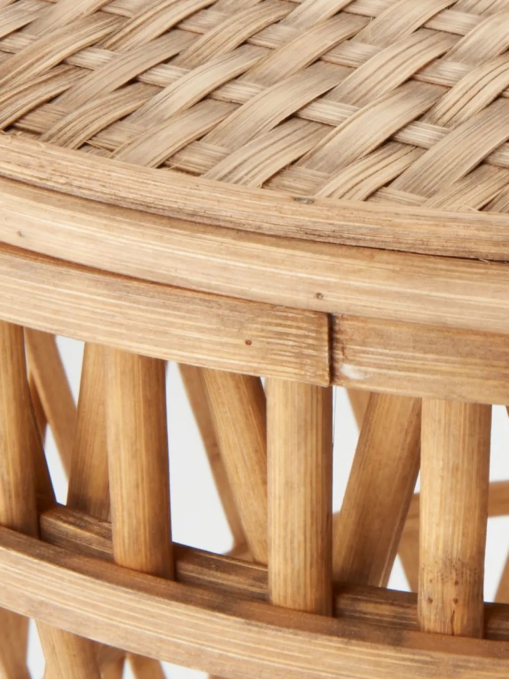 Accesorios Decoracion>JYSK FRIDOLFSoporte FRIDOLF Ø31xA41cm natural