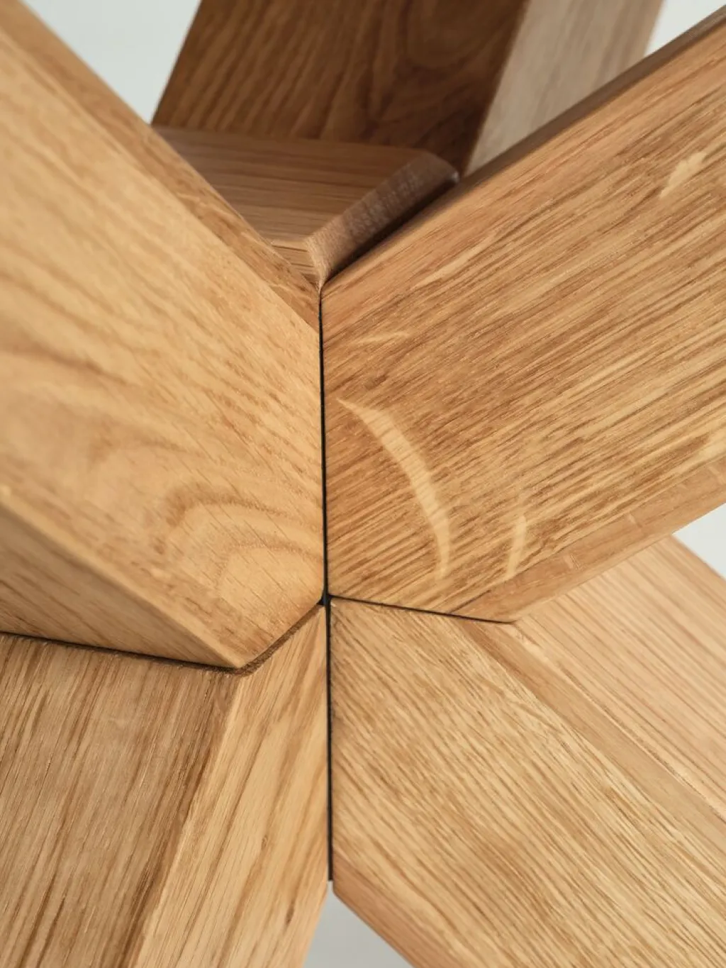 Mesas De Comedor>Royal Oak GRIBSKOVMesa de comedor GRIBSKOV Ø120 roble natural
