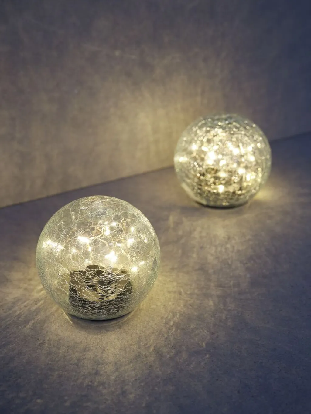 Iluminación Solar>JYSK HAVSVALELámpara solar HAVSVALE Ø15xA25cm transparente