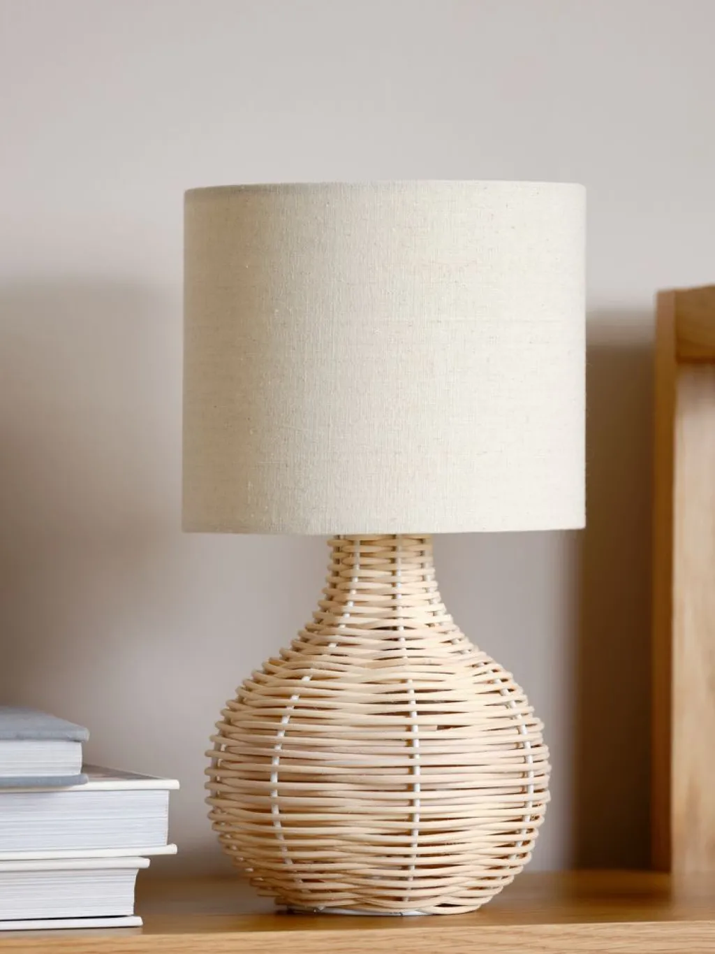 Lámparas>JYSK HELMERLámpara de mesa HELMER Ø17xA32cm natural