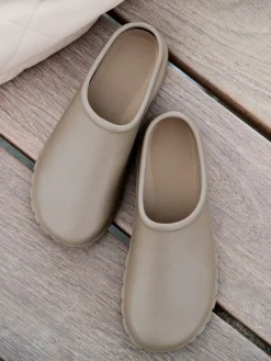 Pantuflas><noscript><img width=