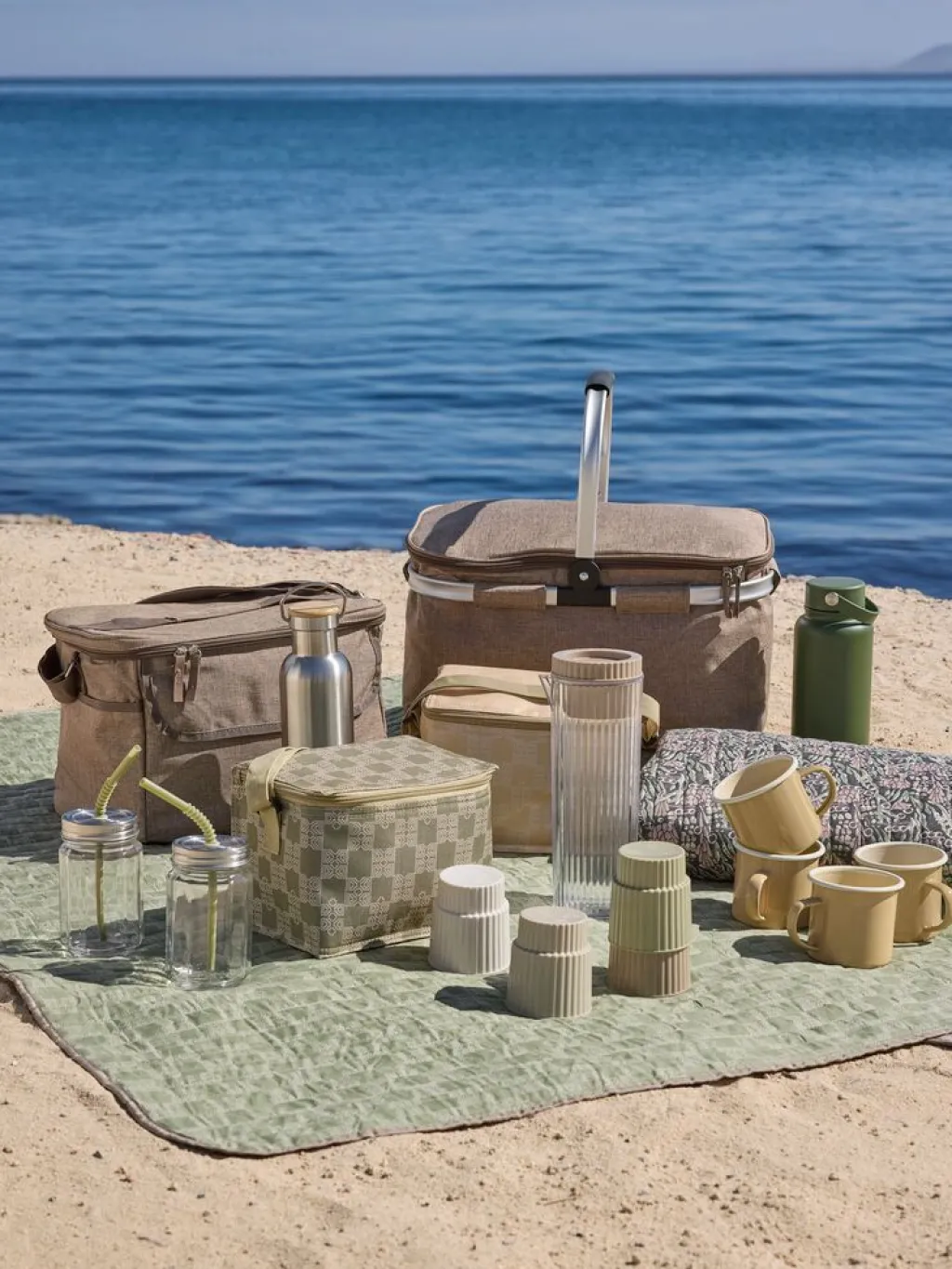 Picnic>JYSK HUBROBotella térmica HUBRO 1000ml verde
