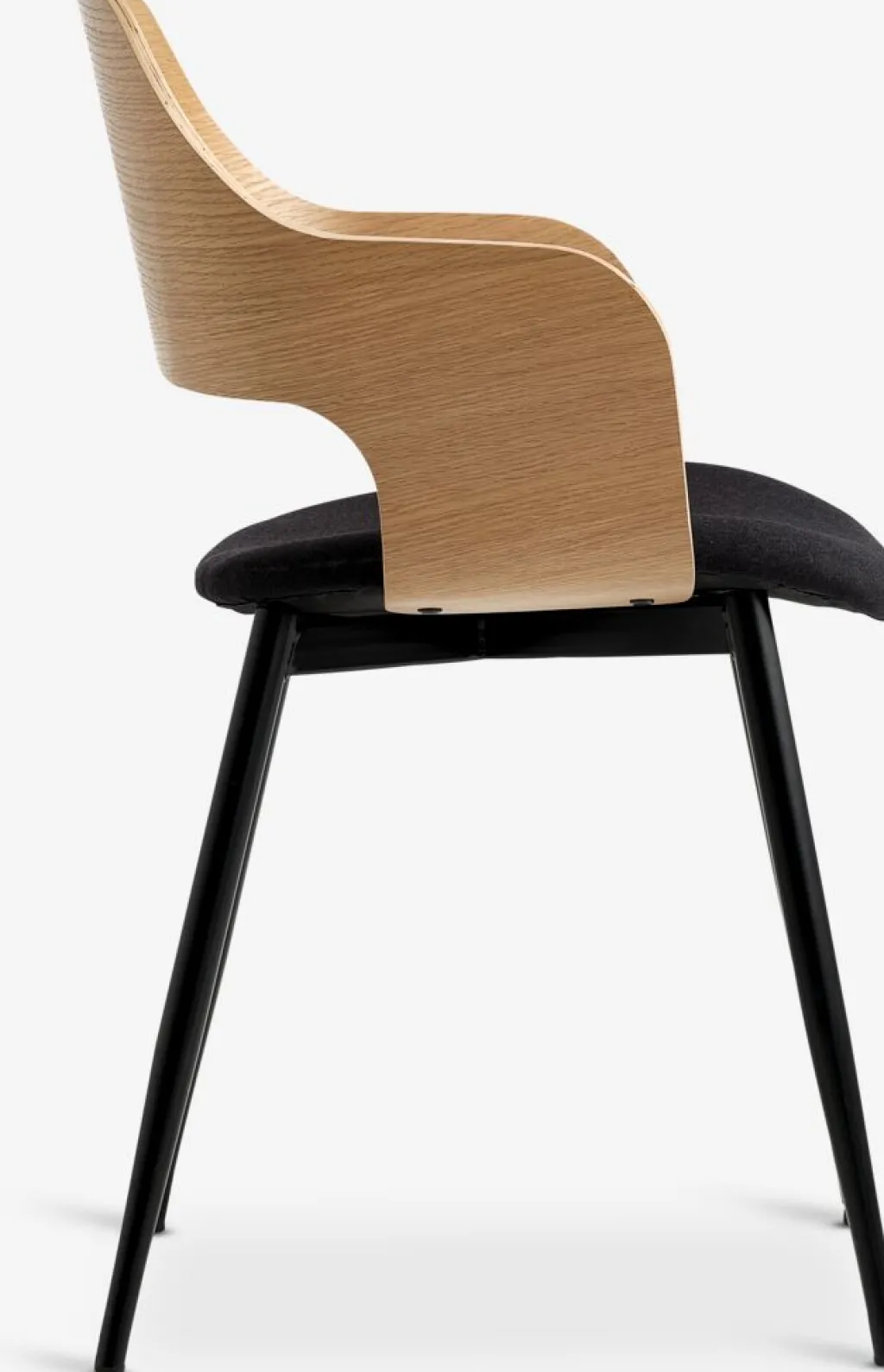 Sillas De Comedor>Royal Oak HVIDOVRESilla de comedor HVIDOVRE /tela negro Roble natural