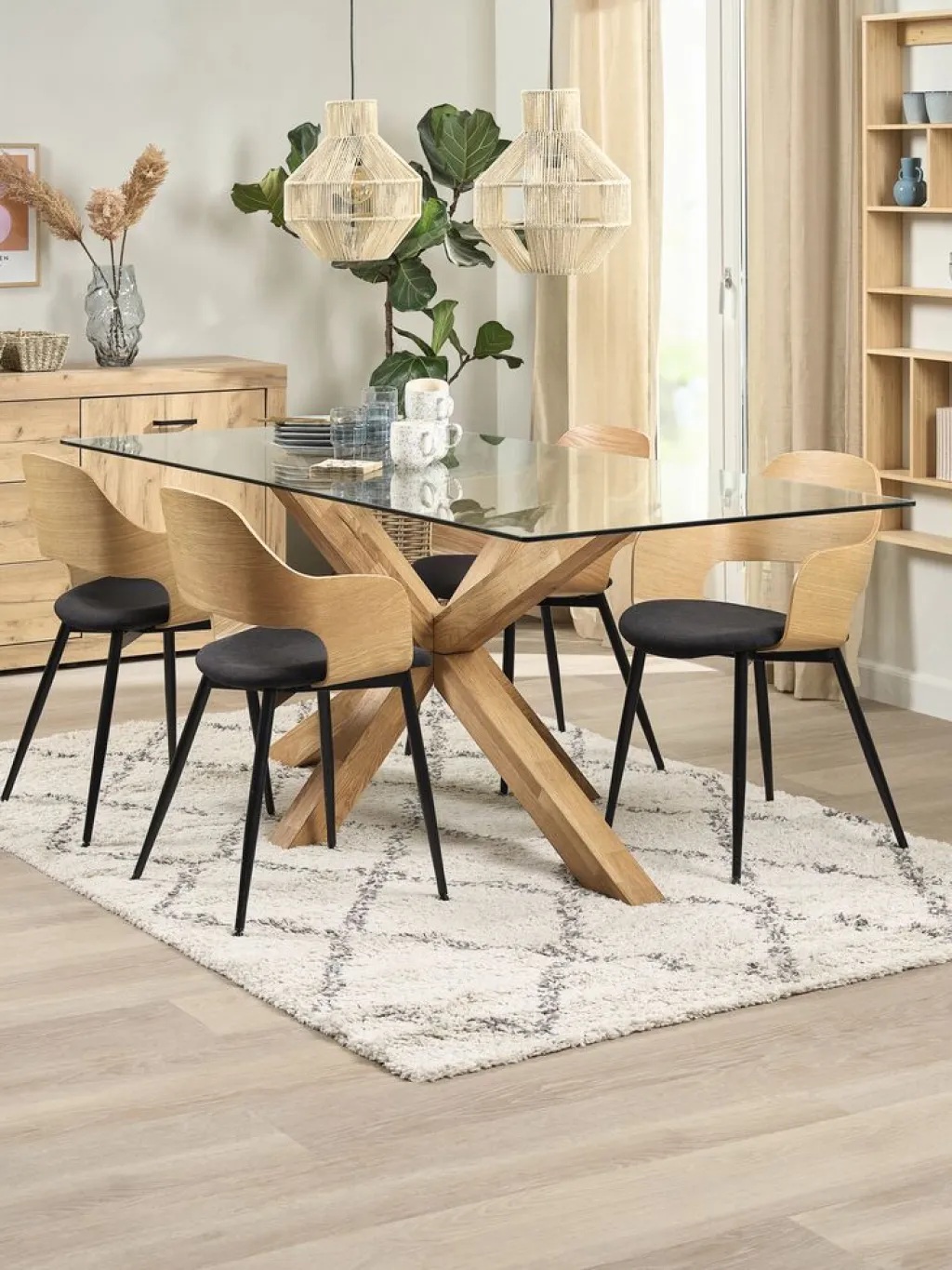 Sillas De Comedor>Royal Oak HVIDOVRESilla de comedor HVIDOVRE /tela negro Roble natural