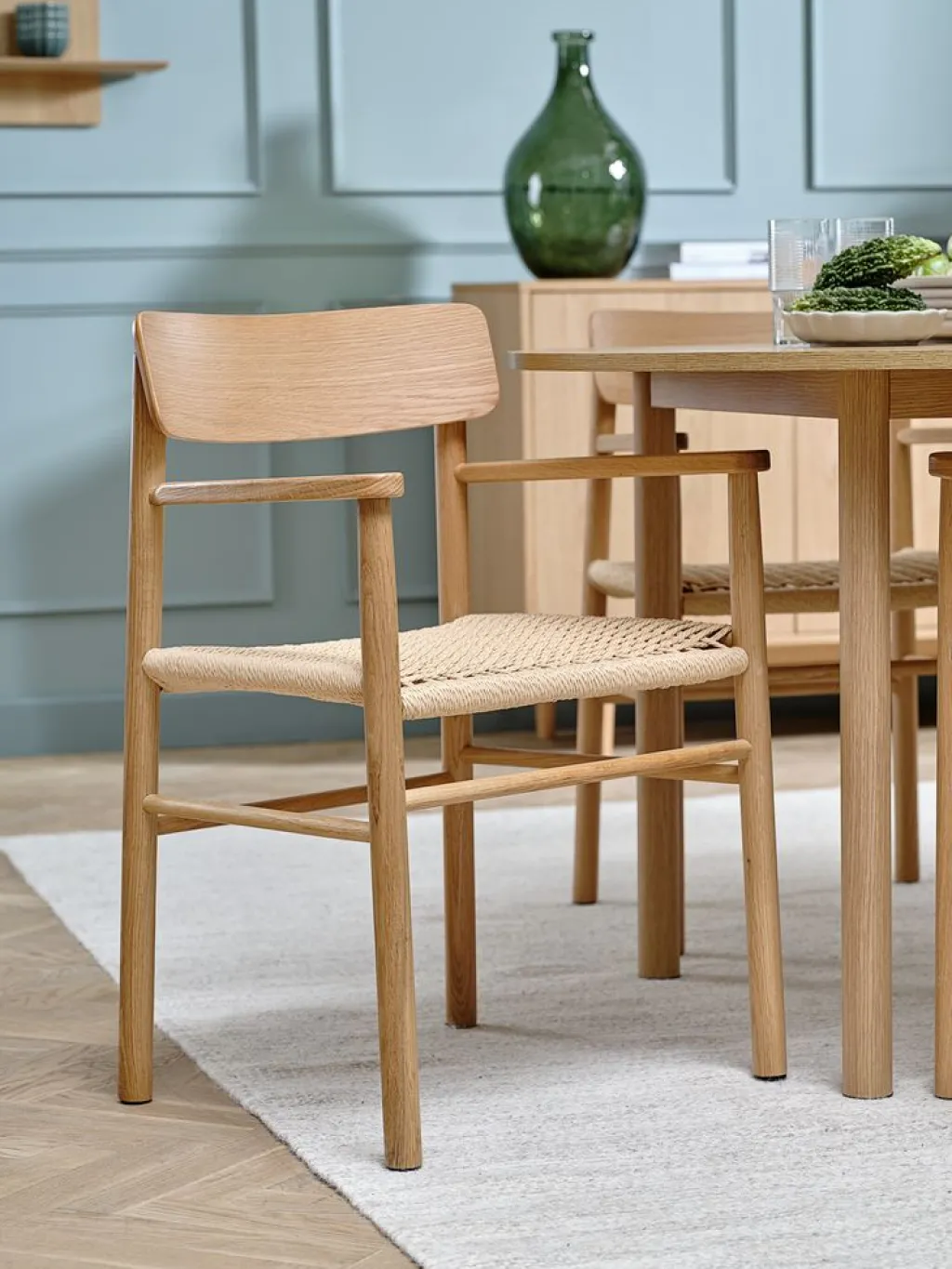 Sillas De Comedor>Royal Oak ISLEVSilla de comedor ISLEV reposabrazos Roble natural