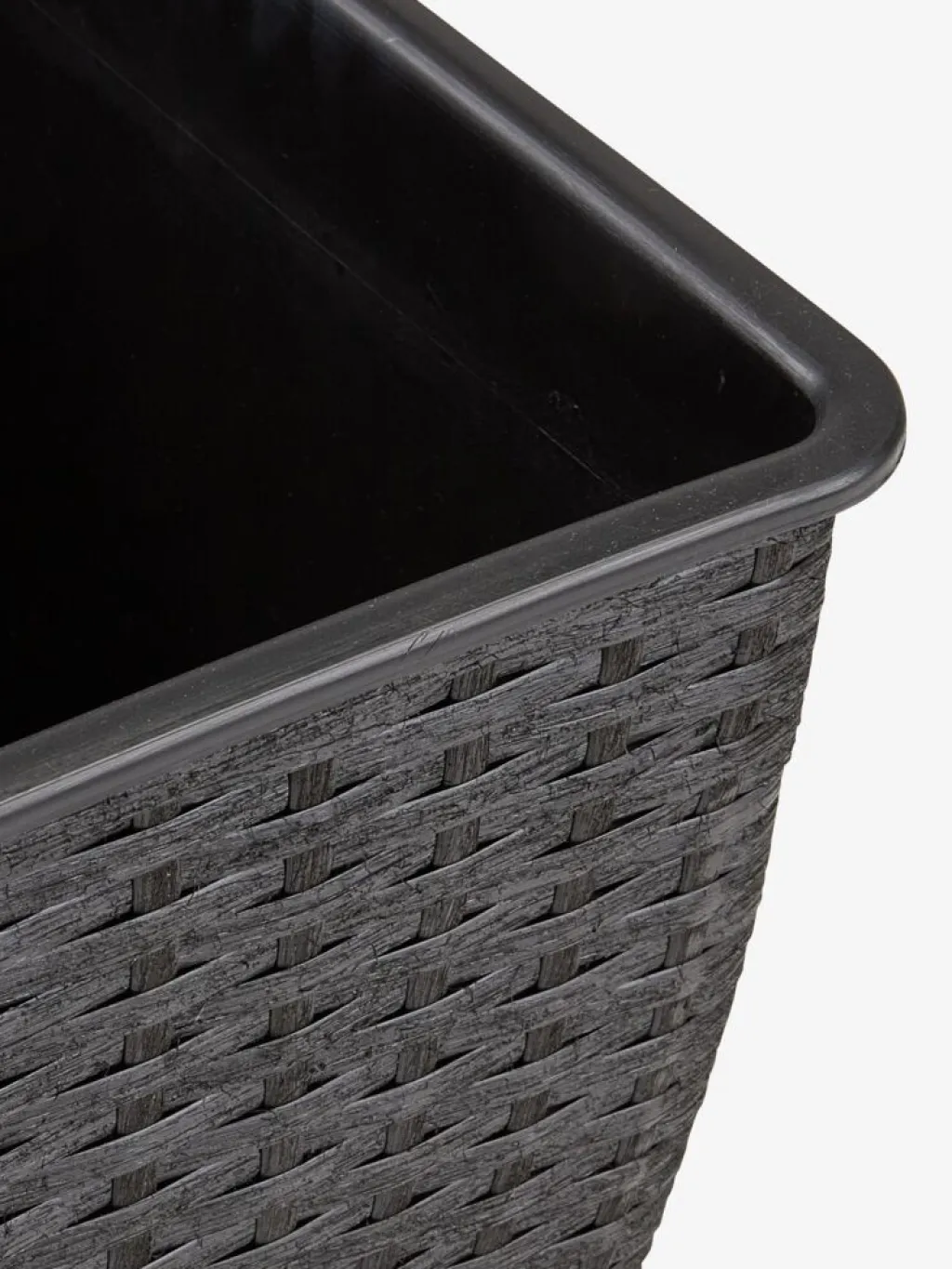Maceteros>JYSK ISLOMCesto de jardín ISLOM 38x38x39 Negro