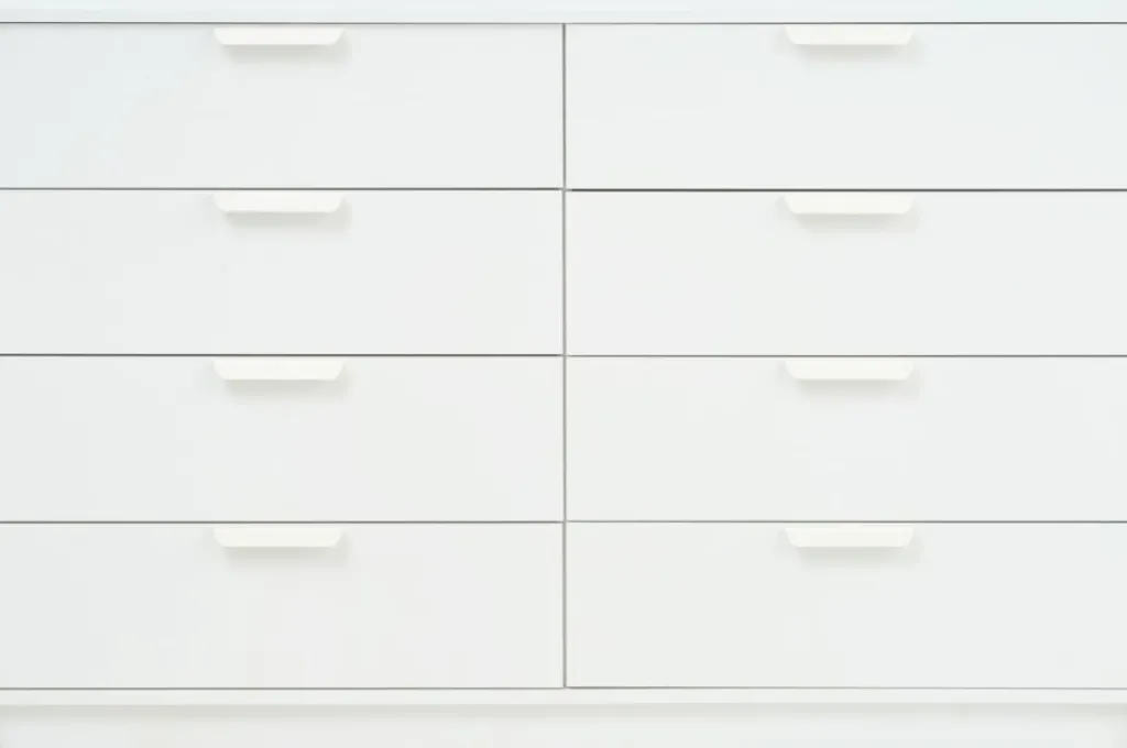 Cómodas|Cómodas>JYSK JENSLEVCómoda JENSLEV 4+4 cajones Blanco
