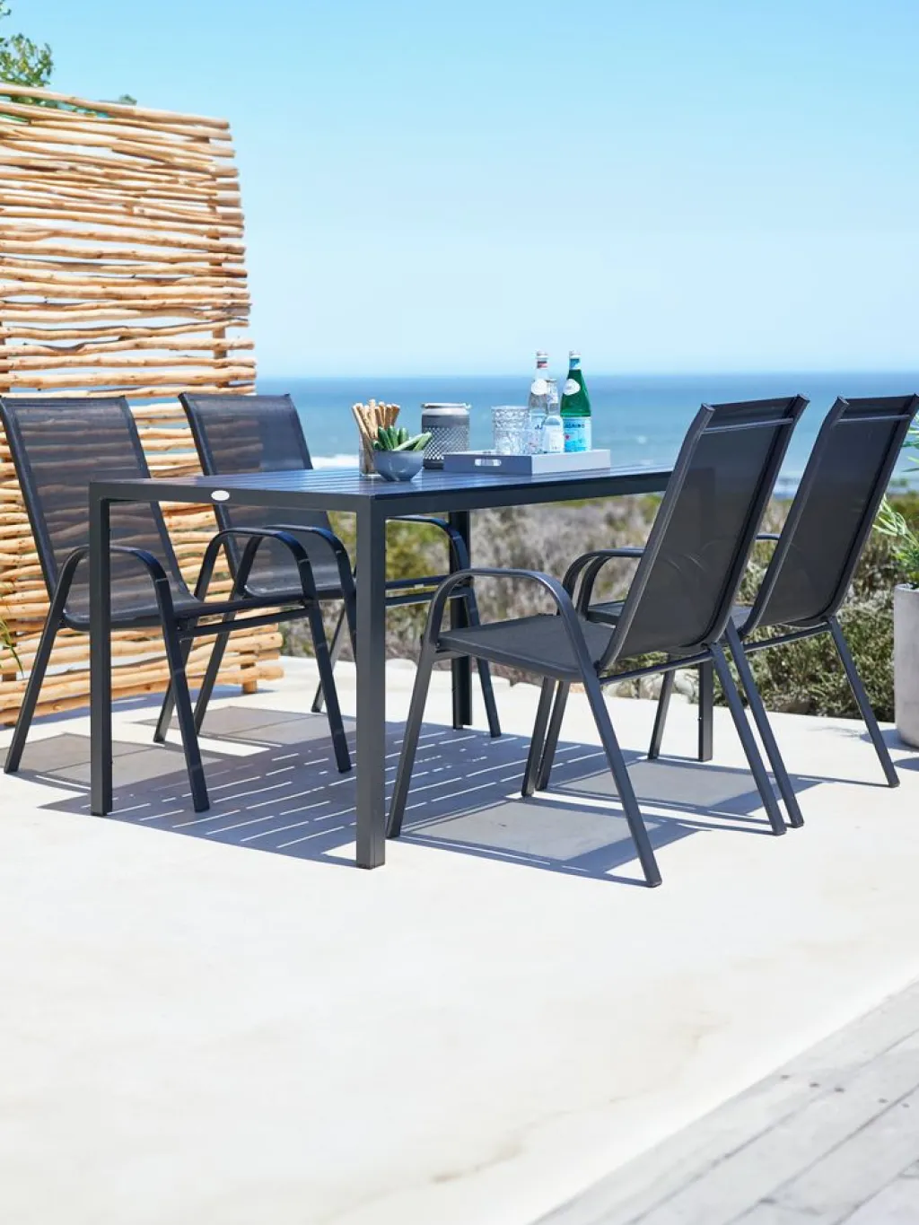Conjuntos Mesa Y Sillas De Jardín>JYSK JERSORE + LEKNESMesa JERSORE L140 + 4 sillas LEKNES negro