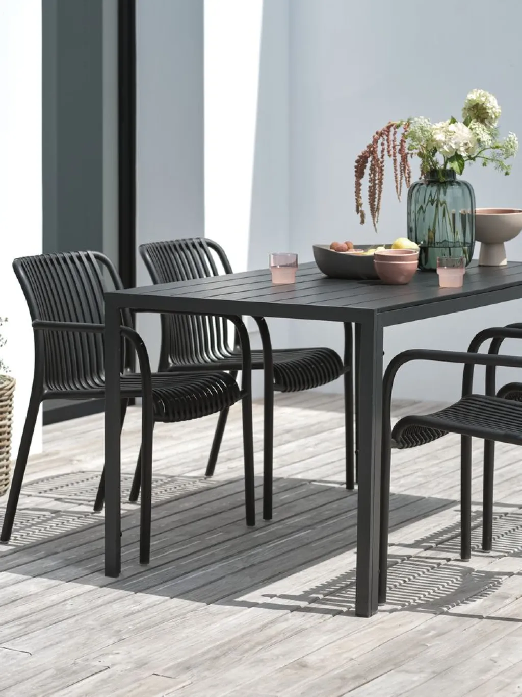 Conjuntos Mesa Y Sillas De Jardín>JYSK JERSORE + NABBENMesa JERSORE L140 + 4 sillas NABBEN negro