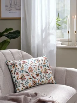 Cojines>JYSK KAMILLECojín KAMILLE 35x50 blanco/turquesa