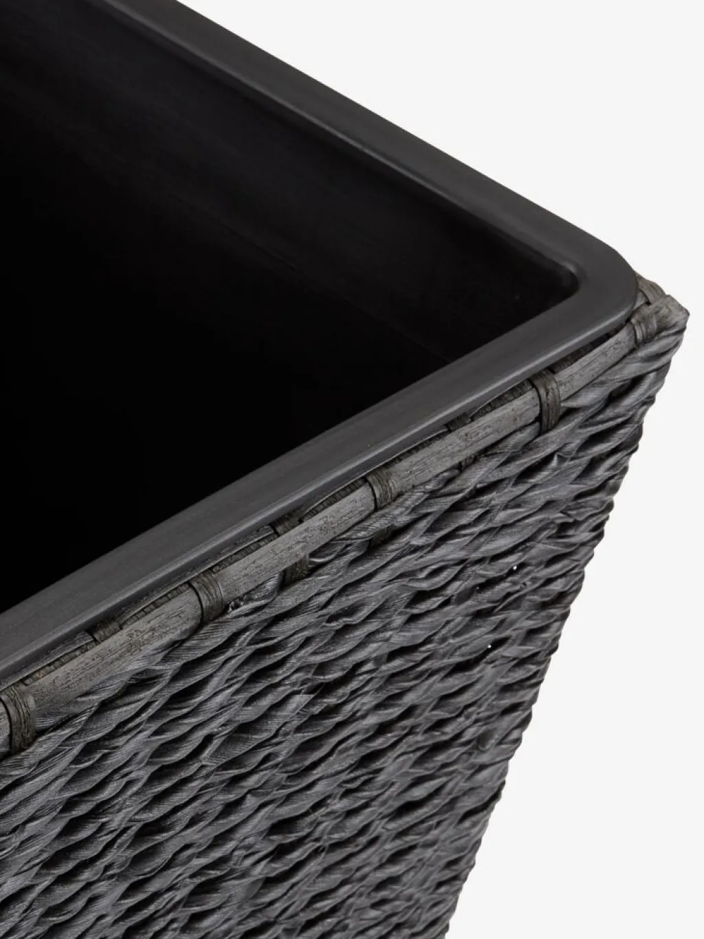 Maceteros>JYSK KUBBCesto de jardín KUBB A36xL36xA70 Negro