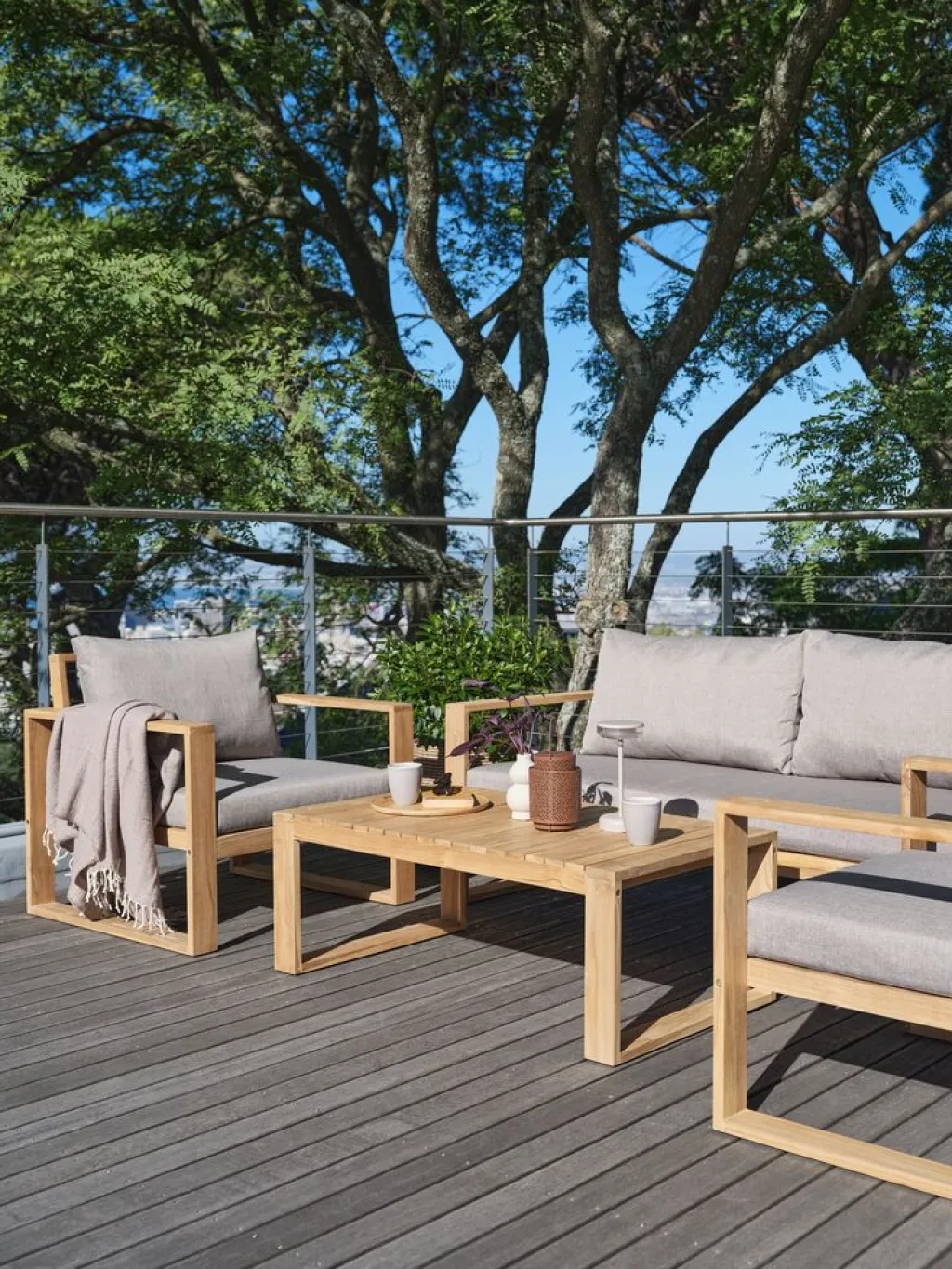 Conjuntos Mesa Y Sillas De Jardín|Muebles De Jardín>JUTLANDIA LILLEHOLMConjunto muebles jardín LILLEHOLM 4,5 plazas teca