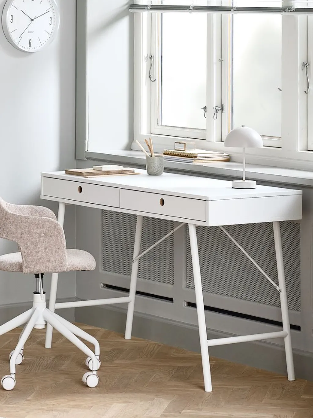 Escritorios|Escritorios Elevables>JYSK LINDVEDEscritorio LINDVED 48x120 2 cajones Blanco