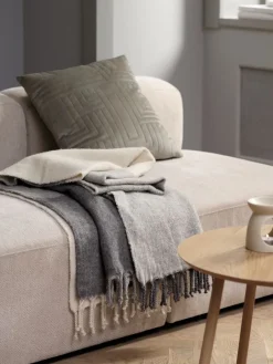 Mantas>JYSK LUNDKARSEManta de lana LUNDKARSE 130x170 gris/beis