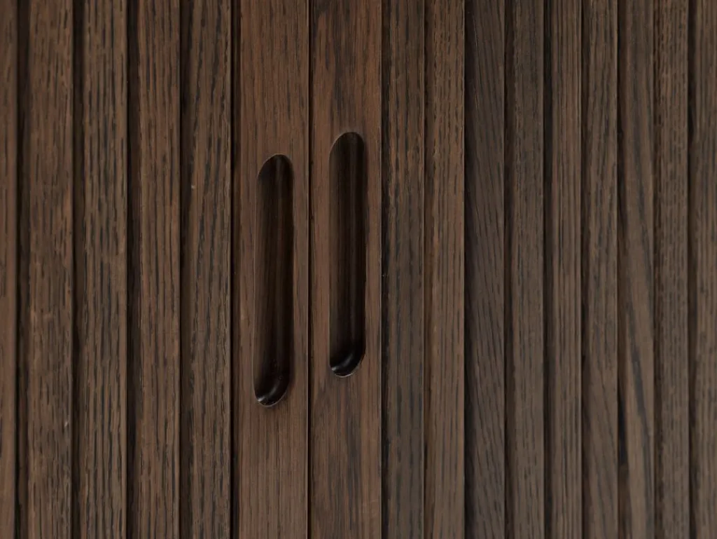 Aparadores|Aparadores>Royal Oak LYNGVIGAparador LYNGVIG 160cm 2 puertas persiana Roble oscuro