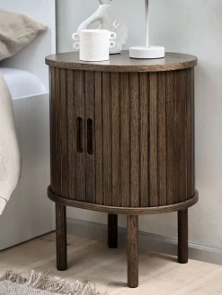 Mesitas De Noche|Mesitas De Noche>Royal Oak LYNGVIGMesita de noche LYNGVIG 2 puertas persiana Roble oscuro