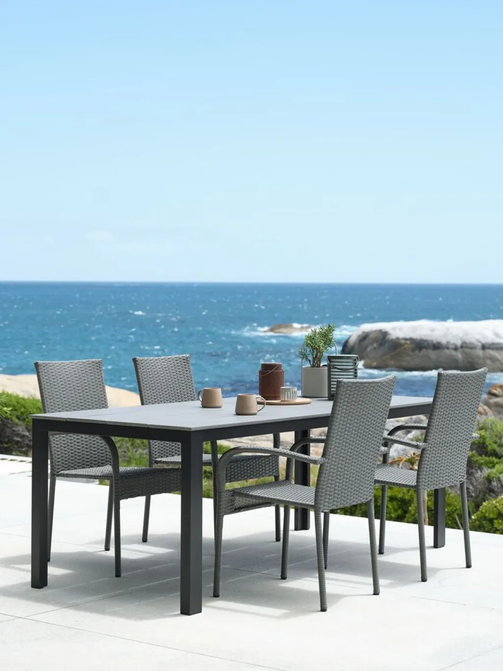 Conjuntos Mesa Y Sillas De Jardín>JYSK MARIELYST + GUDHJEMMesa MARIELYST L205 + 4 sillas GUDHJEM Gris