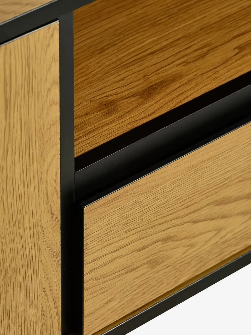 Muebles De TV>JYSK ODENSEMueble TV ODENSE 2 puertas 1 cajón color roble cálido/negro