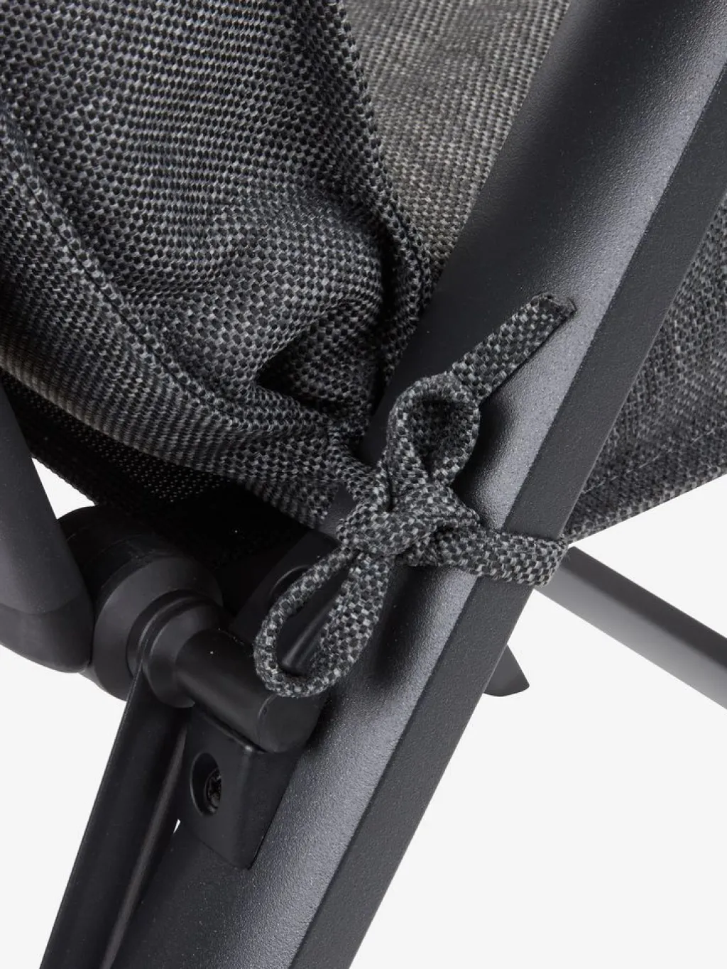 Cojín Para Silla Reclinable|Cojines Para Palé>JUTLANDIA REBSENGECojín de jardín para silla reclinable REBSENGE Gris oscuro