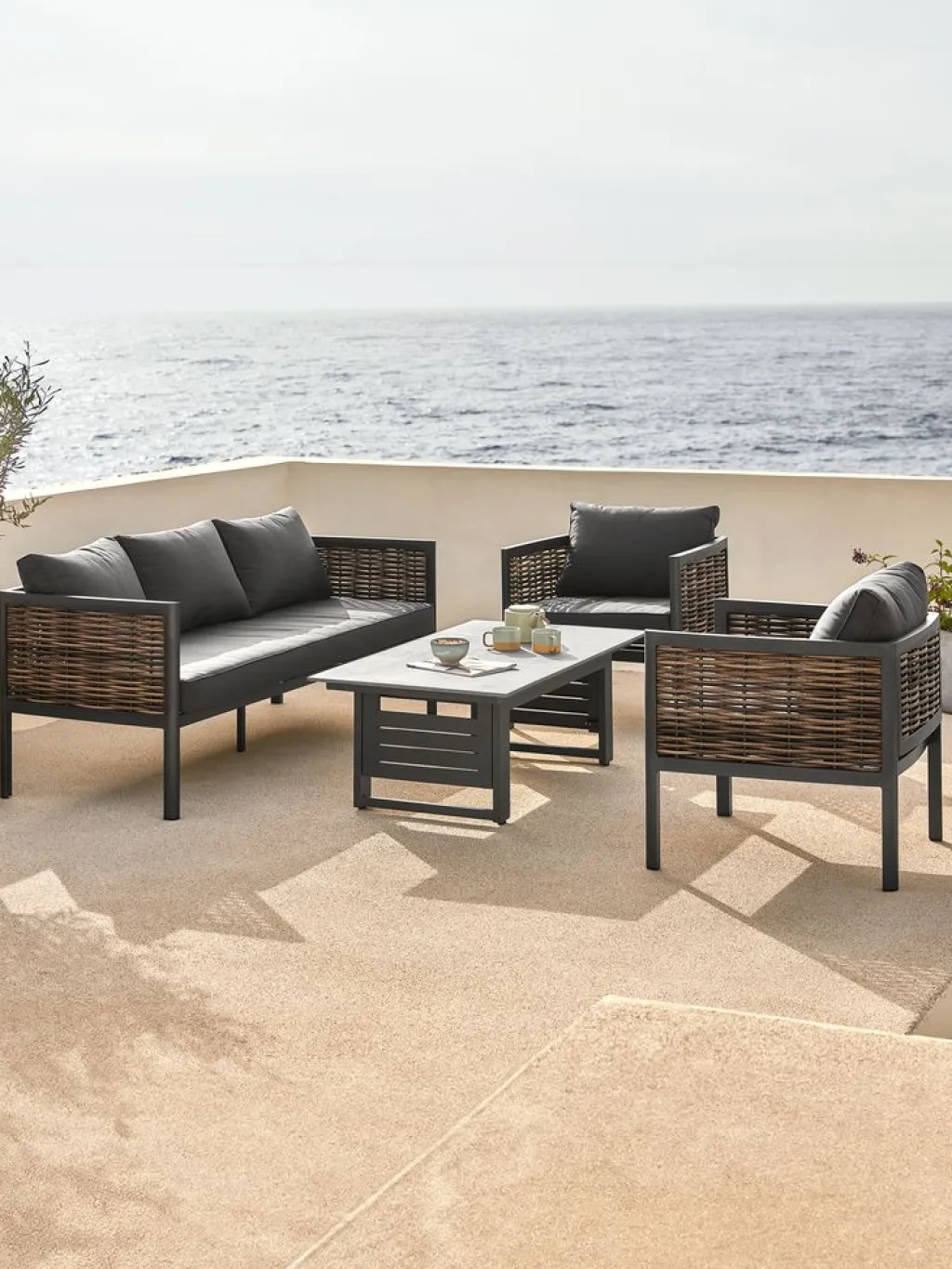 Conjuntos Mesa Y Sillas De Jardín|Muebles De Jardín>JUTLANDIA SALTENConjunto muebles jardín SALTEN 5 plazas secado rápido negro
