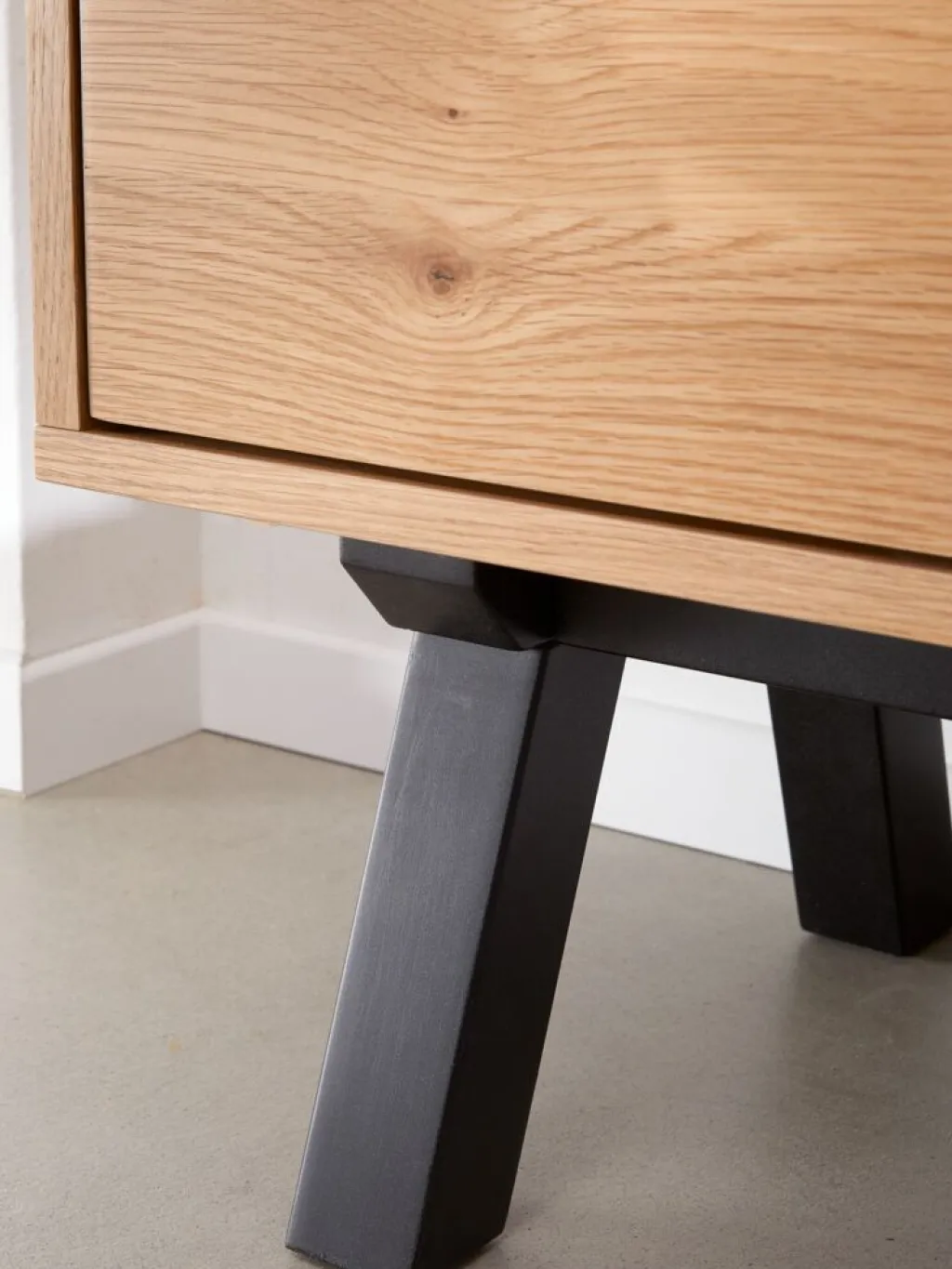 Muebles De TV>Royal Oak SANDBYMueble TV SANDBY 2 puertas roble natural/negro