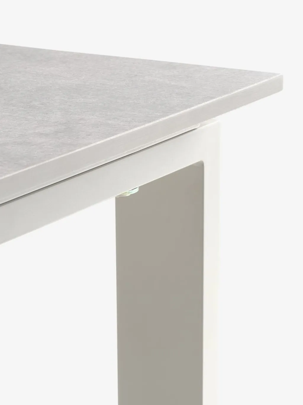 Conjuntos Mesa Y Sillas De Jardín>JYSK SONNERUP + INGSTRUPMesa SONNERUP L215 + 4 sillas INGSTRUP beis Beige