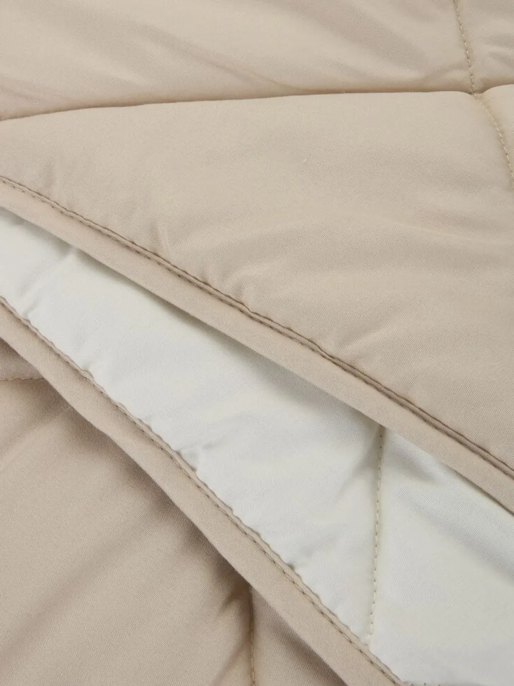 Rellenos Nórdicos De Fibra>JYSK STETINDENBASICRelleno nórdico de fibra 155x220 STETINDEN fresco Beige