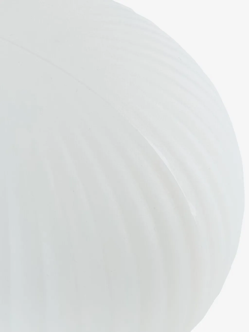 Iluminación Exterior>JYSK STORFUGLLámpara de mesa recargable STORFUGL Ø15xA10cm verde oscuro