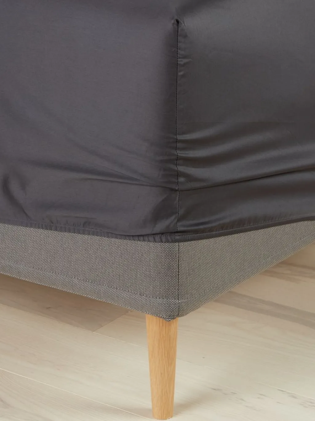Sábanas Para Colchones|Sábanas Para Toppers>KRONBORG TINEGOLDSábana bajera ajustable de satén TINE 90x200x35 Gris
