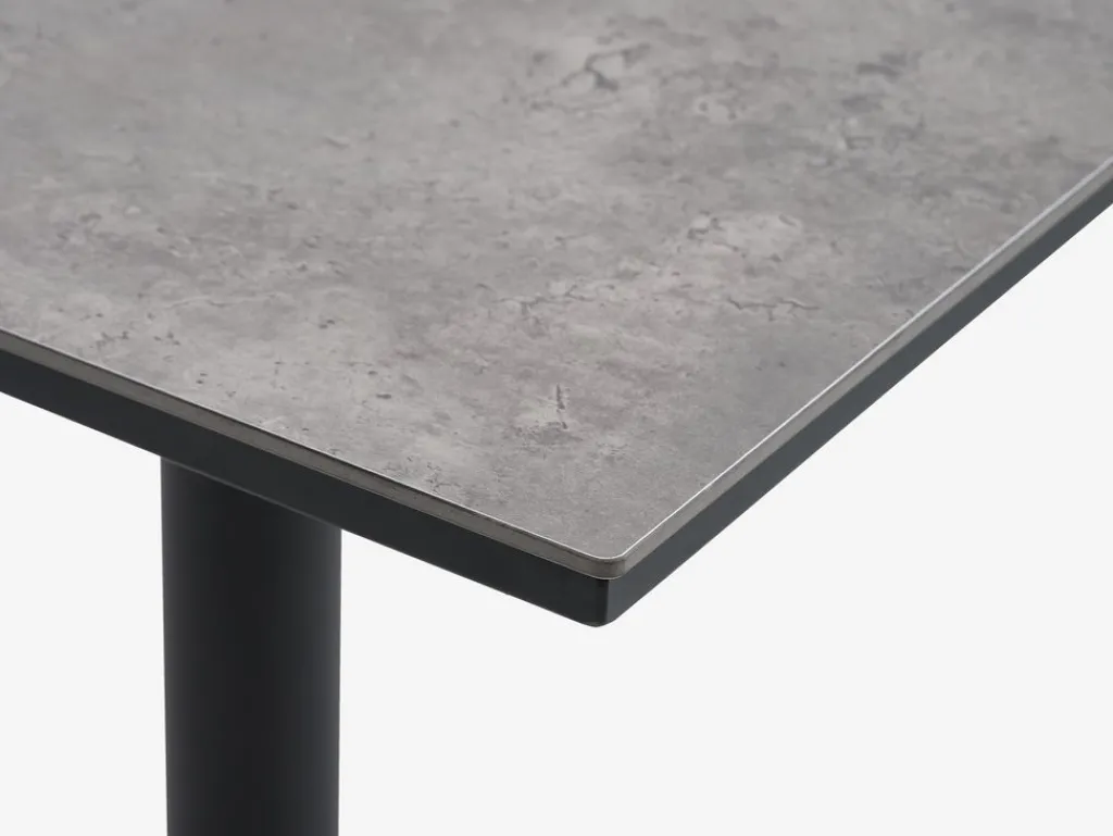 Conjuntos Mesa Y Sillas De Jardín>JYSK TIPMOSE + MELLBYMesa TIPMOSE L70 gris + 2 sillas MELLBY negro