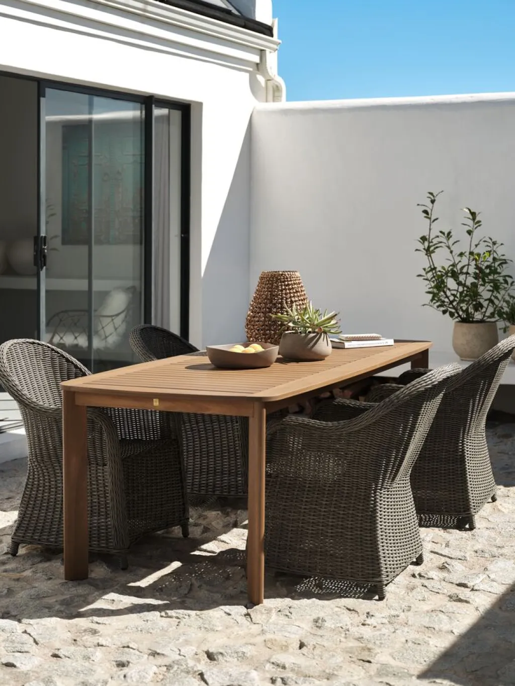 Mesas De Jardín>JUTLANDIA UVDALMesa de jardín UVDAL A95xL223 madera dura