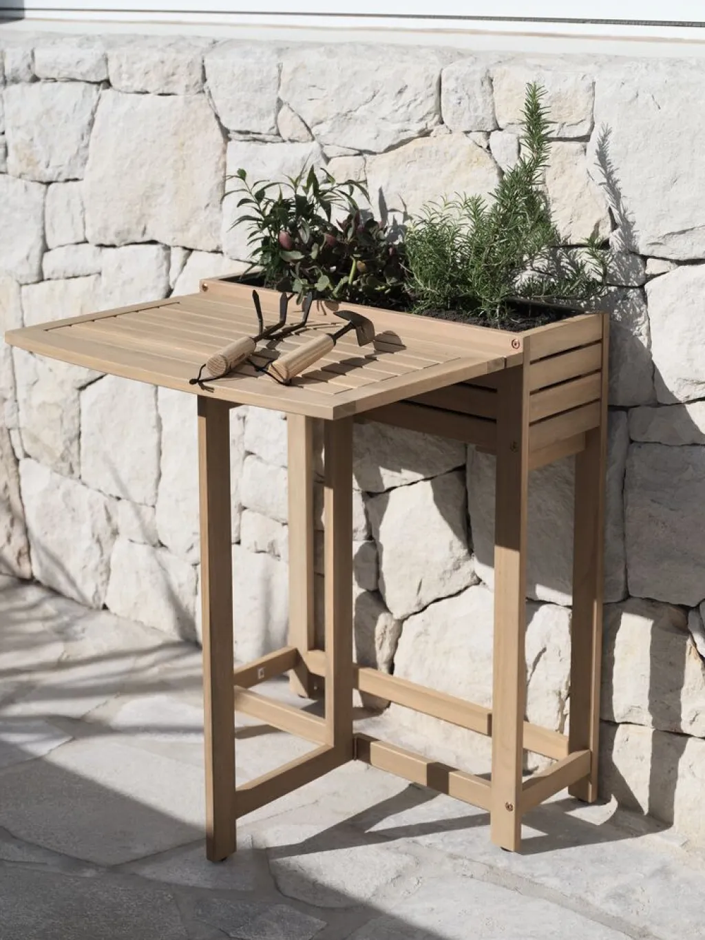 Decoración De Jardín>JYSK VANDREFALKMesa plegable VANDREFALK 64x63 madera dura