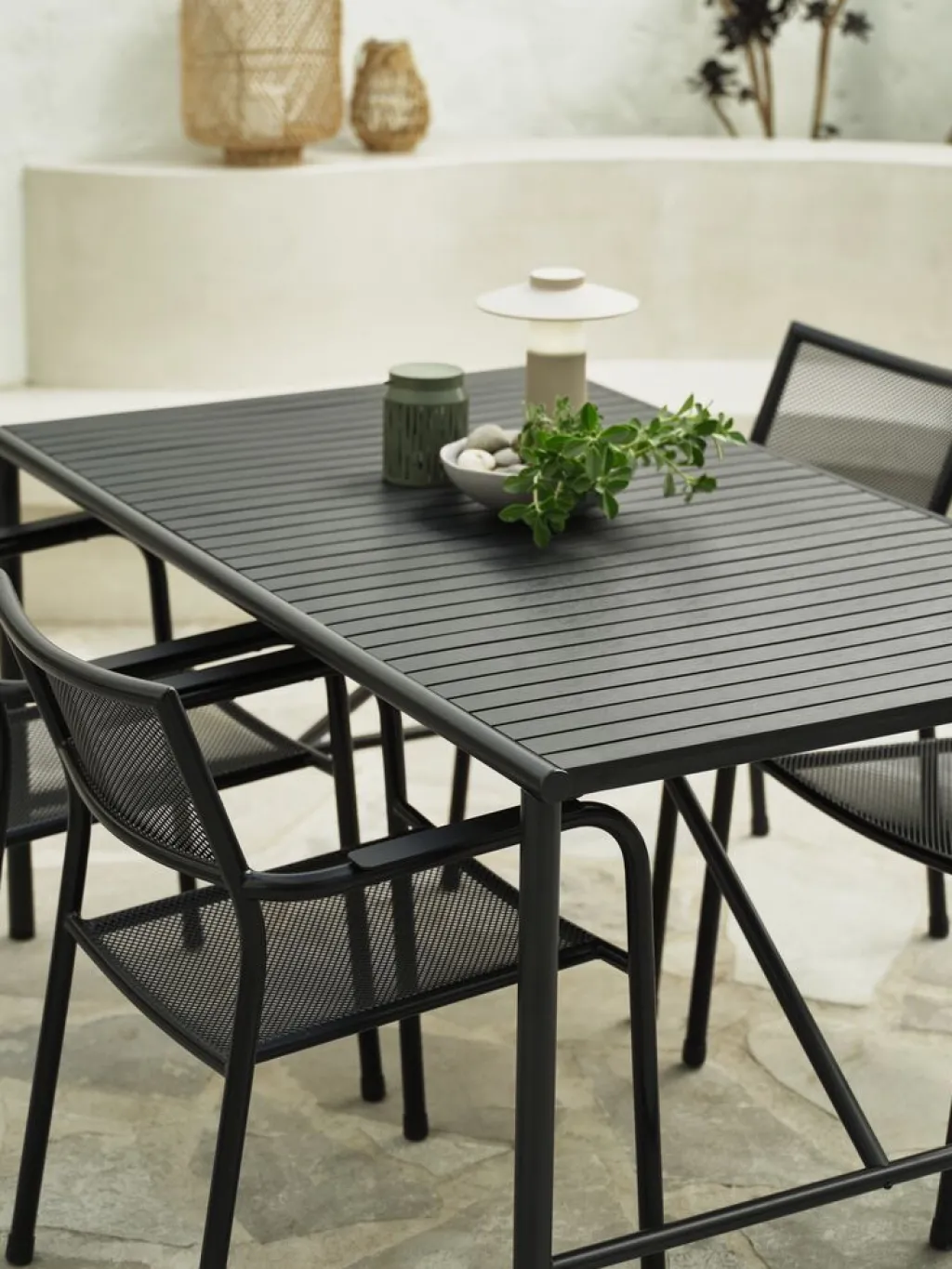 Mesas De Jardín>JYSK VIERLIMesa de jardín VIERLI A90xL149 negro