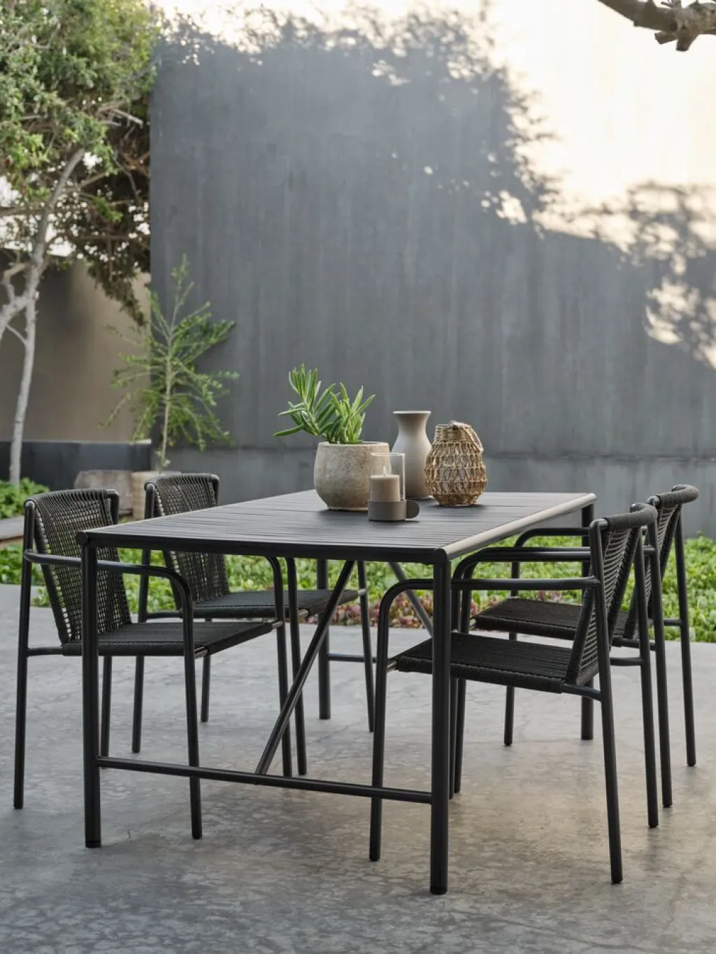 Mesas De Jardín>JYSK VIERLIMesa de jardín VIERLI A90xL149 negro