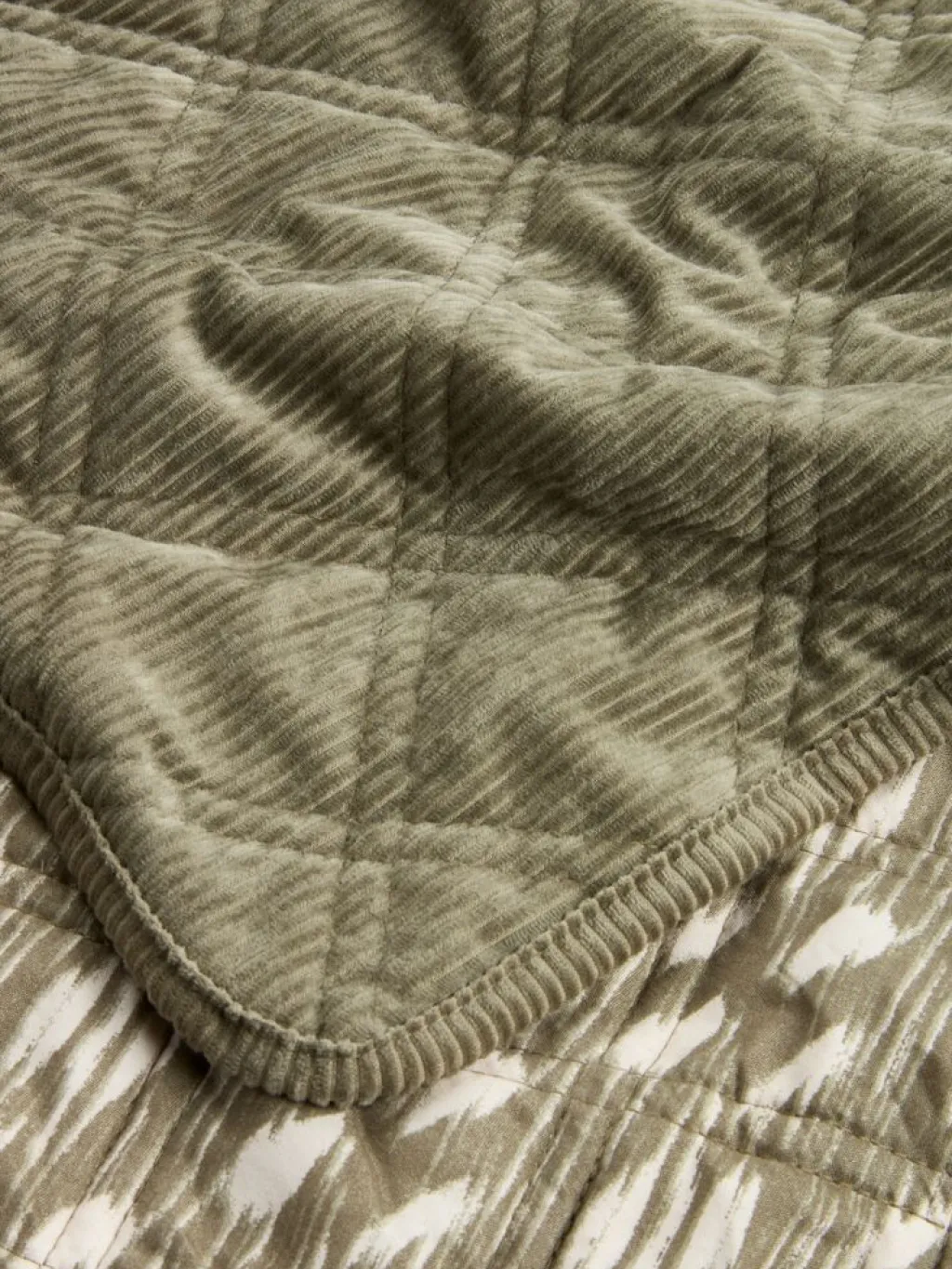 Colchas|Colchas>JYSK VILLMORELLColcha VILLMORELL 220x240 verde/blanco